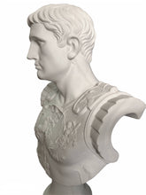 Cargar imagen en el visor de la galería, Julio César Emperador
